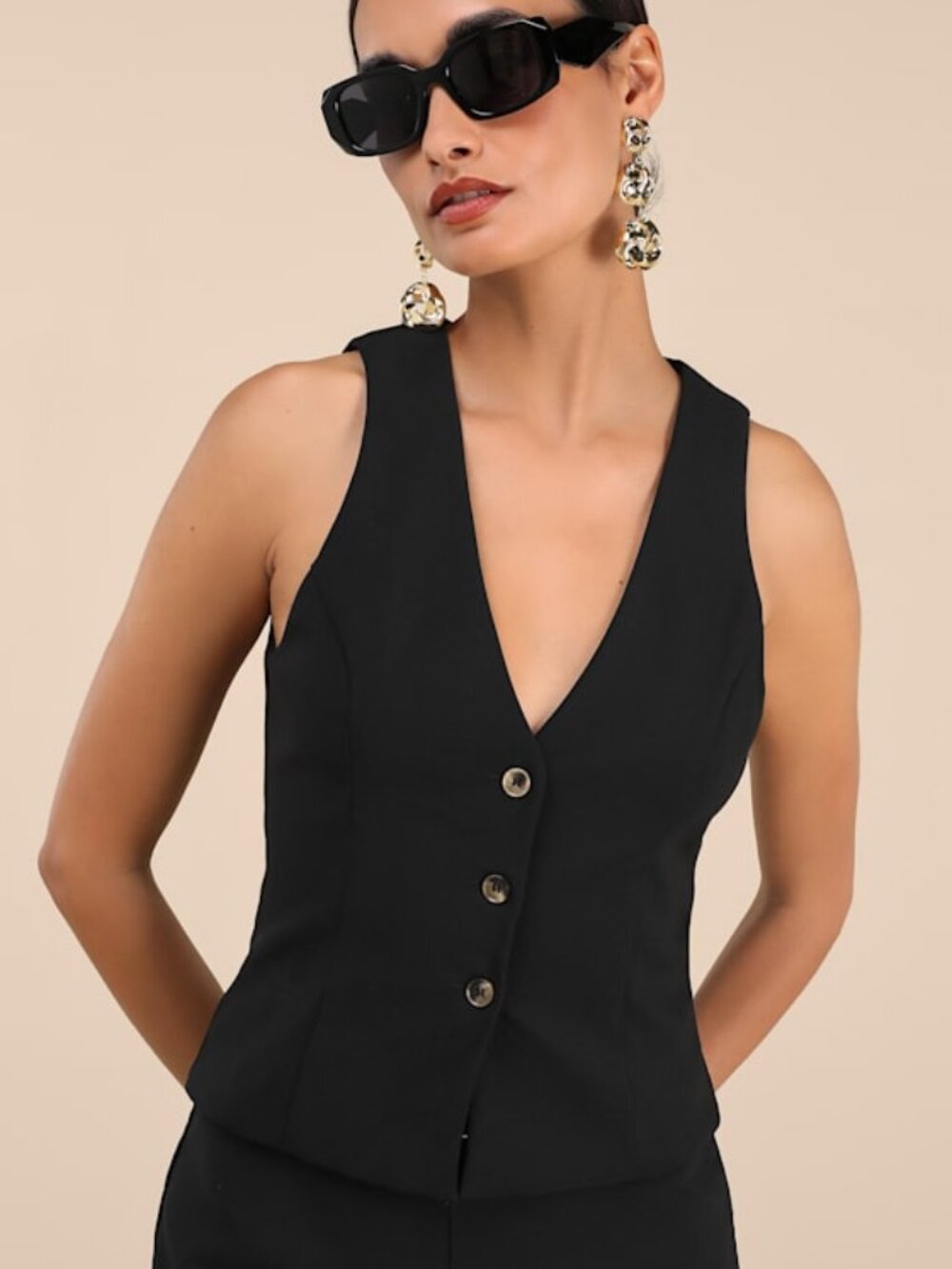 Lulus Gracinda Black Button-front Vest Top - Size S